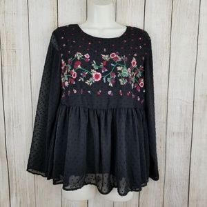 🔥SALE🔥 Boutique Embroidered Floral Sheer Swiss Dots Overlay Top M